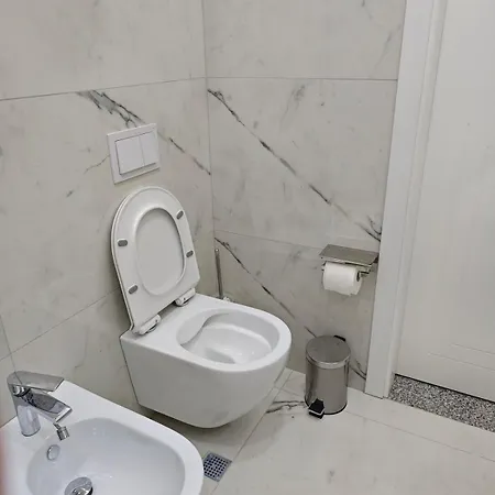 Haf Luxury * Tirana
